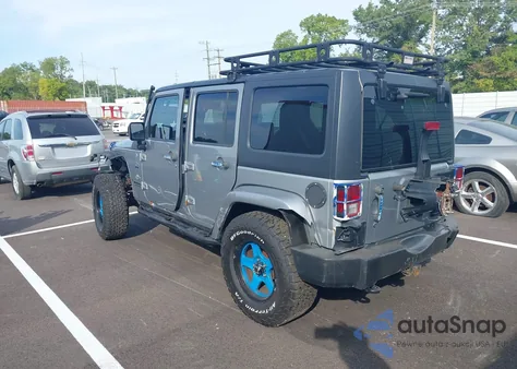 2013 Jeep Wrangler Unlimited из США, поврежденный, VIN 1C4BJWDG3DL628784